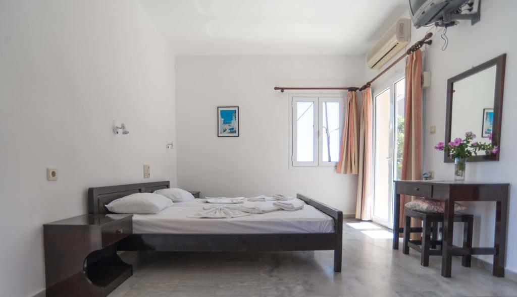 Belvedere Agia Marina Exterior foto